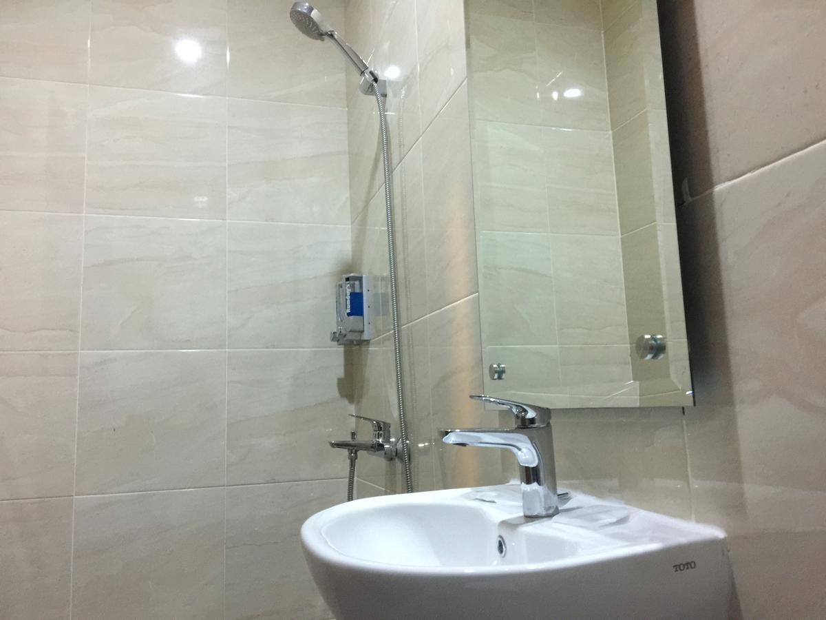 U Stay Hotel Tebet Jakarta Exteriör bild